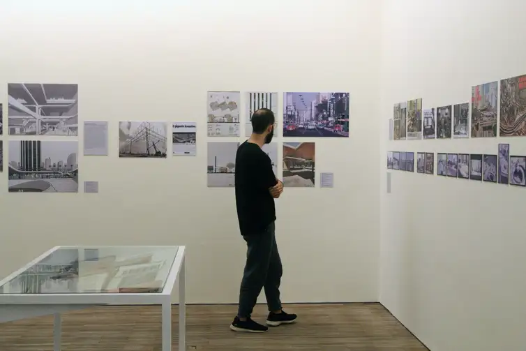 São Paulo (SP), 19/03/2024 - Exposição Paisagem e Poder: construções do Brasil na ditadura, com curadoria de Paula Dedecca, Victor Próspero, João Fiammenghi, Magaly Pulhez e José Lira, no Centro Maria Antonia da Unversidade de São Paulo - USP, em Vila Buarque. Foto: Rovena Rosa/Agência Brasil